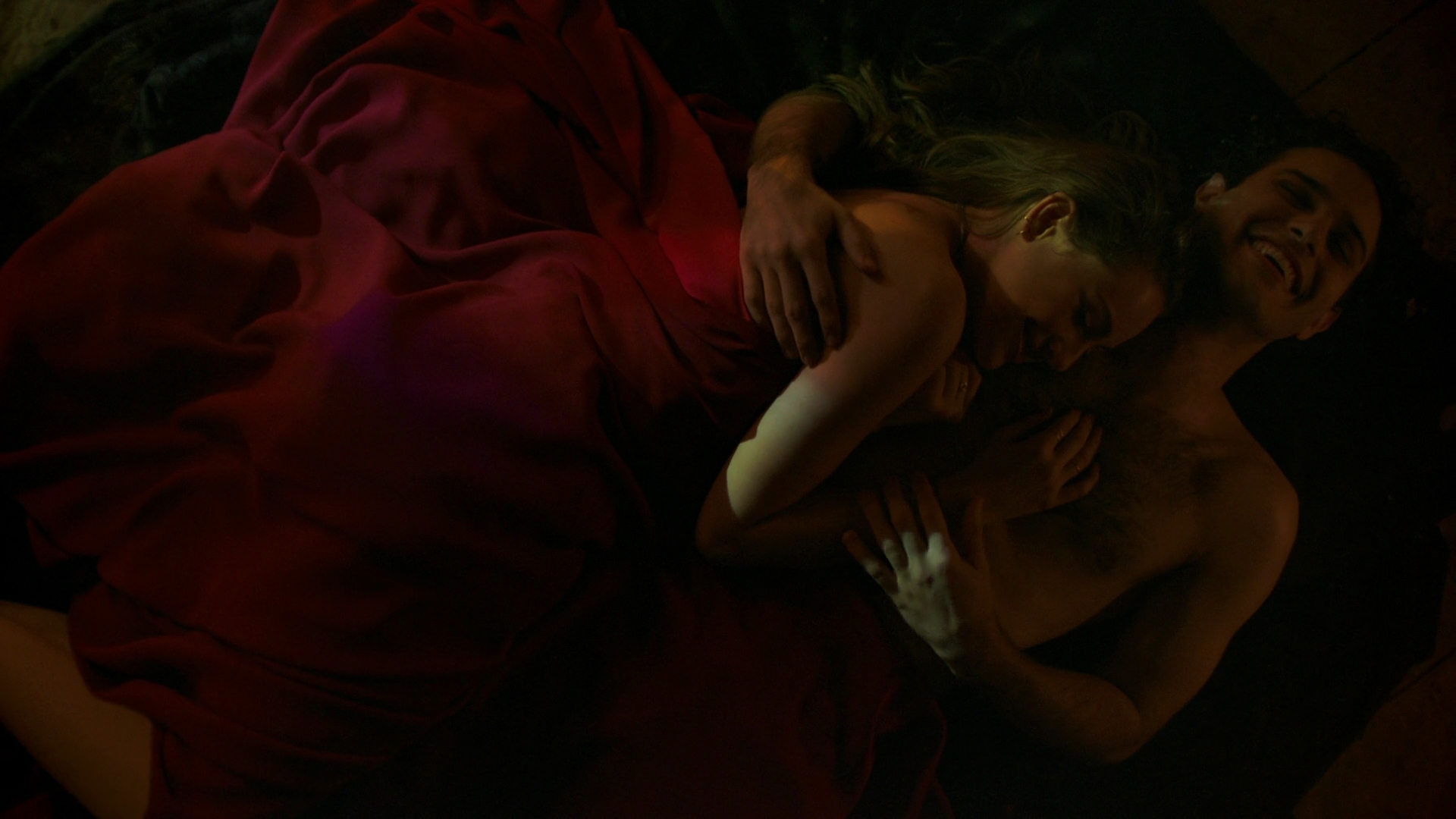 VampireDiariesWorld-dot-nl_Legacies3x04HoldOnTight2355.jpg