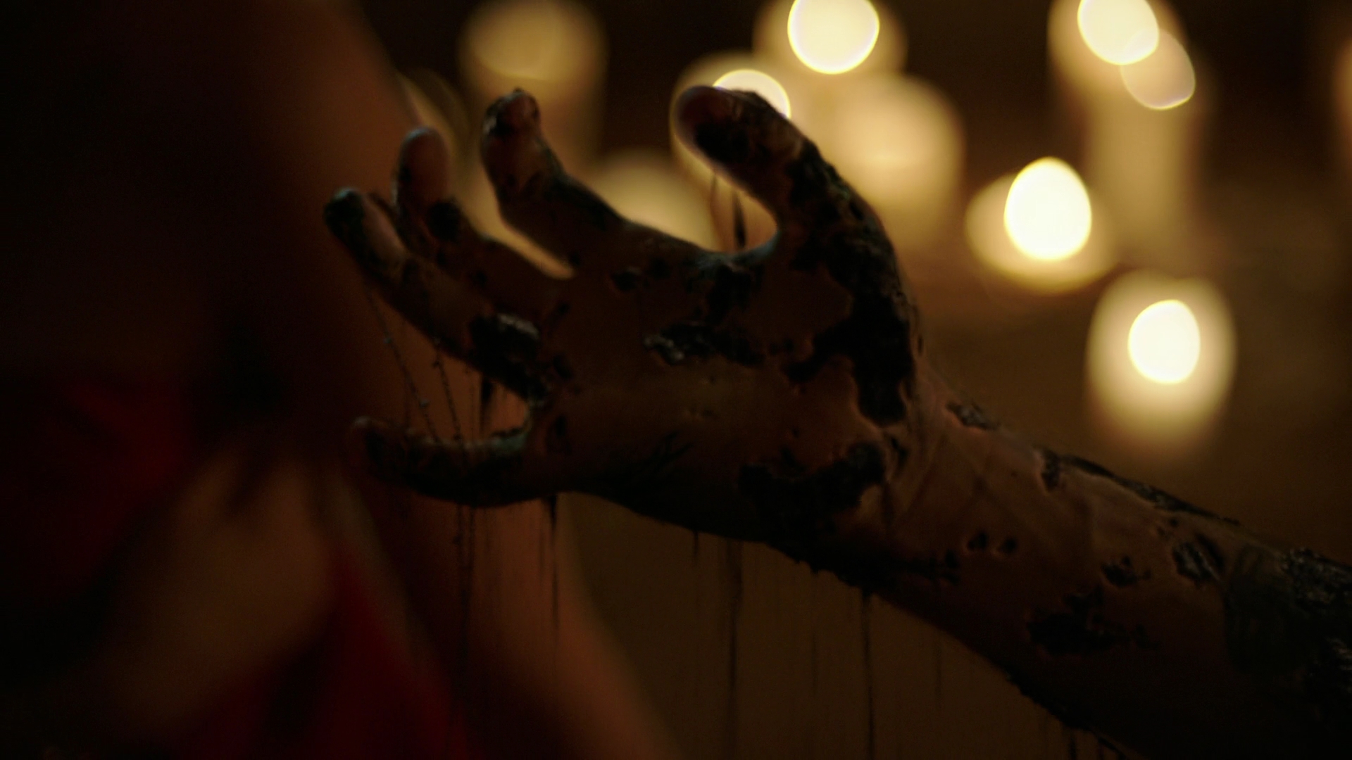 VampireDiariesWorld-dot-nl_Legacies3x04HoldOnTight2392.jpg