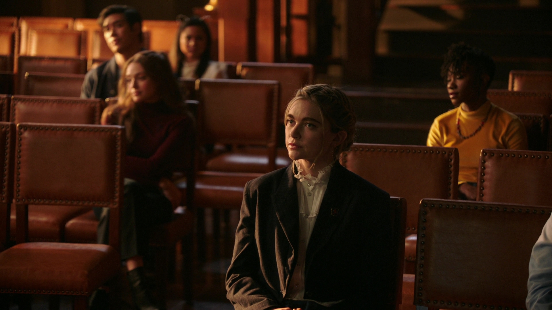VampireDiariesWorld-dot-nl_Legacies3x07YupItsaLeprechaunAllRight0026.jpg