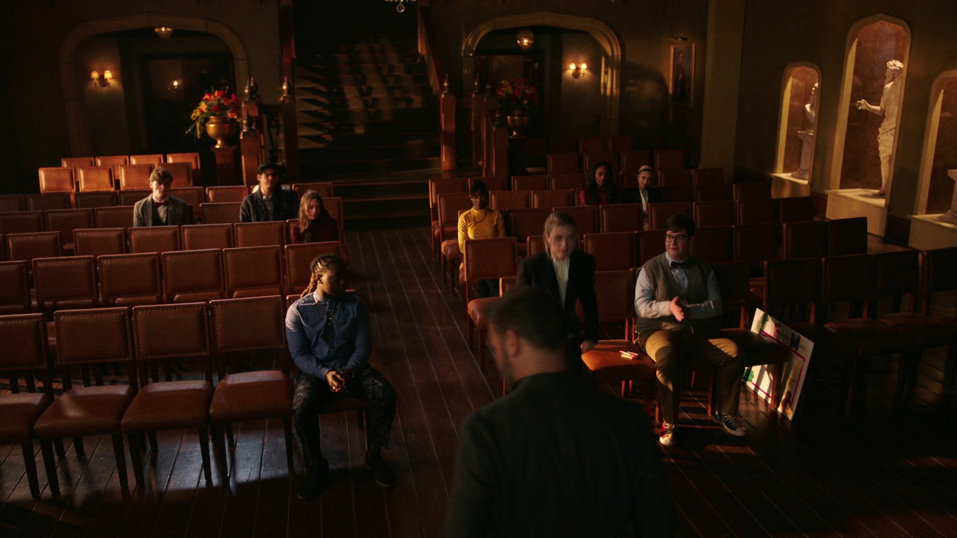 VampireDiariesWorld-dot-nl_Legacies3x07YupItsaLeprechaunAllRight0045.jpg