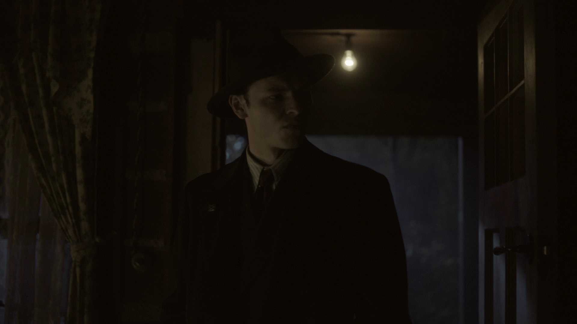 VampireDiariesWorld-dot-nl_Legacies3x09DoAllMalivoreMonstersProvideThisLevelOfEmotionalInsight0024.jpg