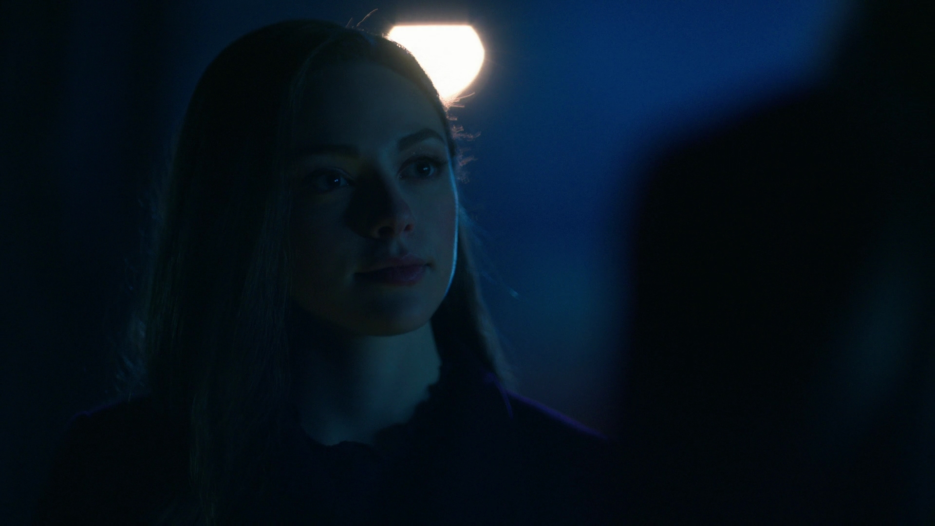 VampireDiariesWorld-dot-nl_Legacies3x09DoAllMalivoreMonstersProvideThisLevelOfEmotionalInsight2349.jpg