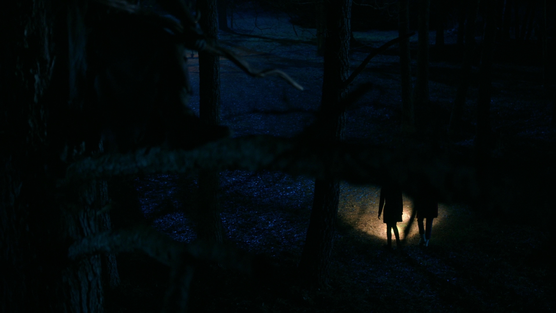 VampireDiariesWorld-dot-nl_Legacies3x09DoAllMalivoreMonstersProvideThisLevelOfEmotionalInsight2392.jpg