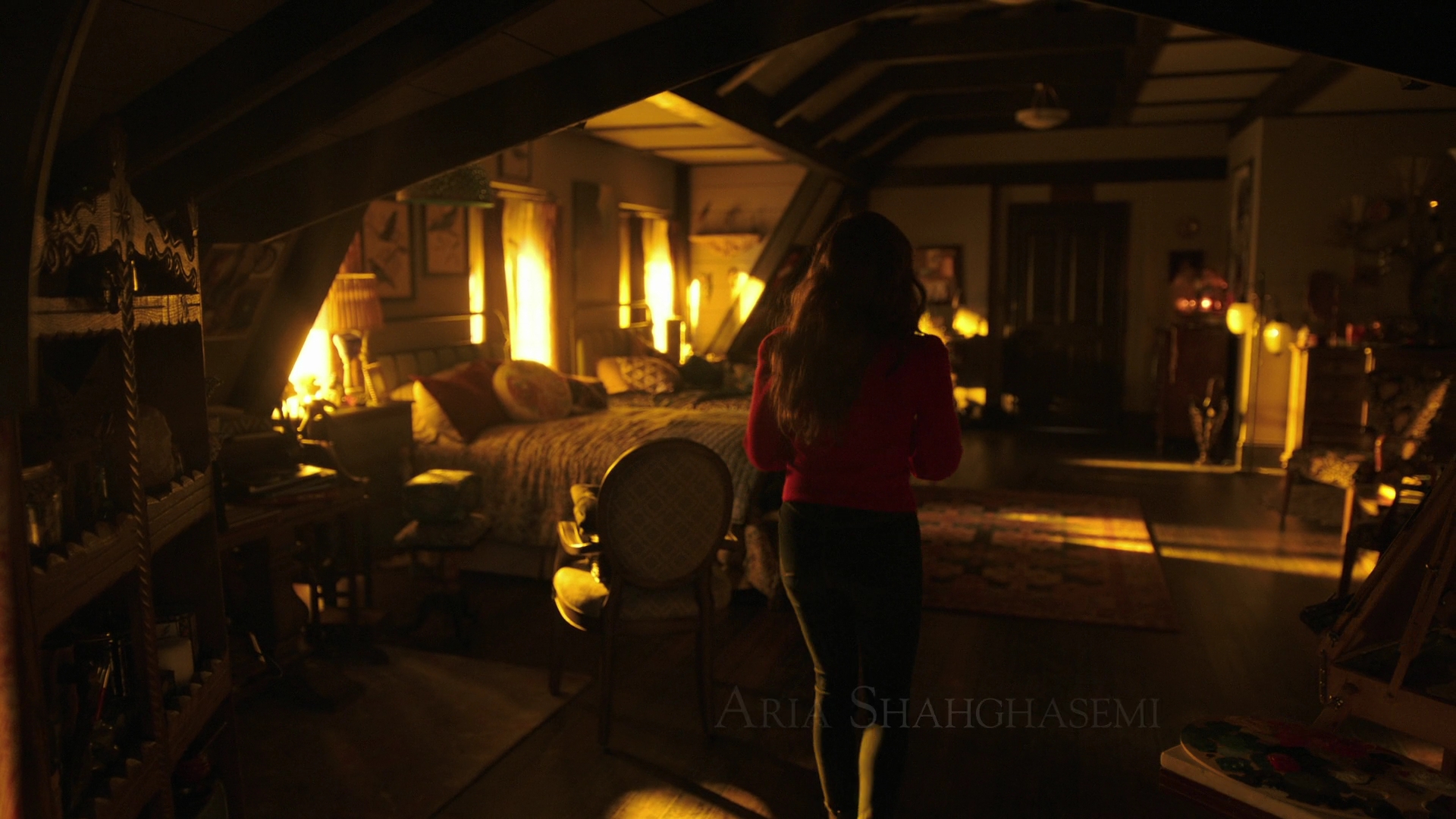 VampireDiariesWorld-dot-nl_Legacies3x10AllsWellThatEndsWell0102.jpg