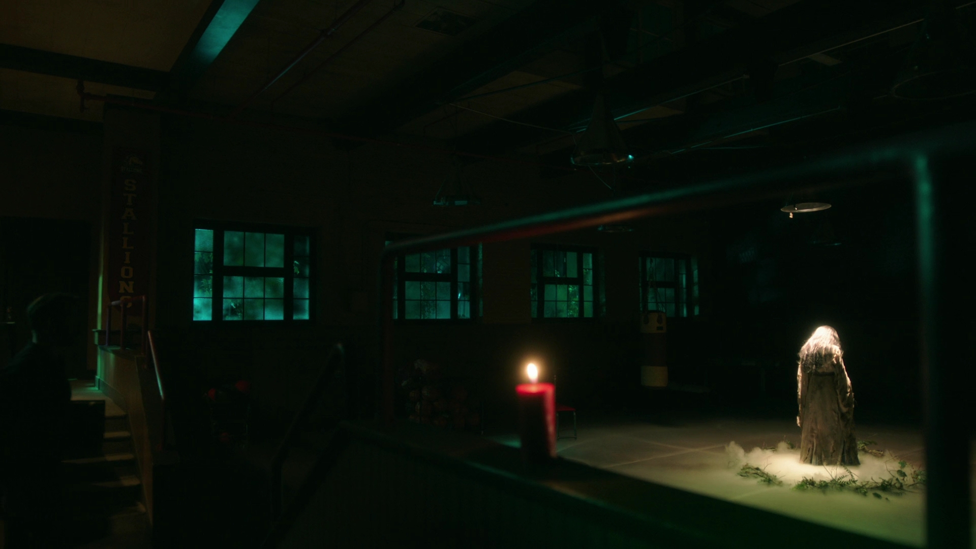 VampireDiariesWorld-dot-nl_Legacies3x10AllsWellThatEndsWell1880.jpg