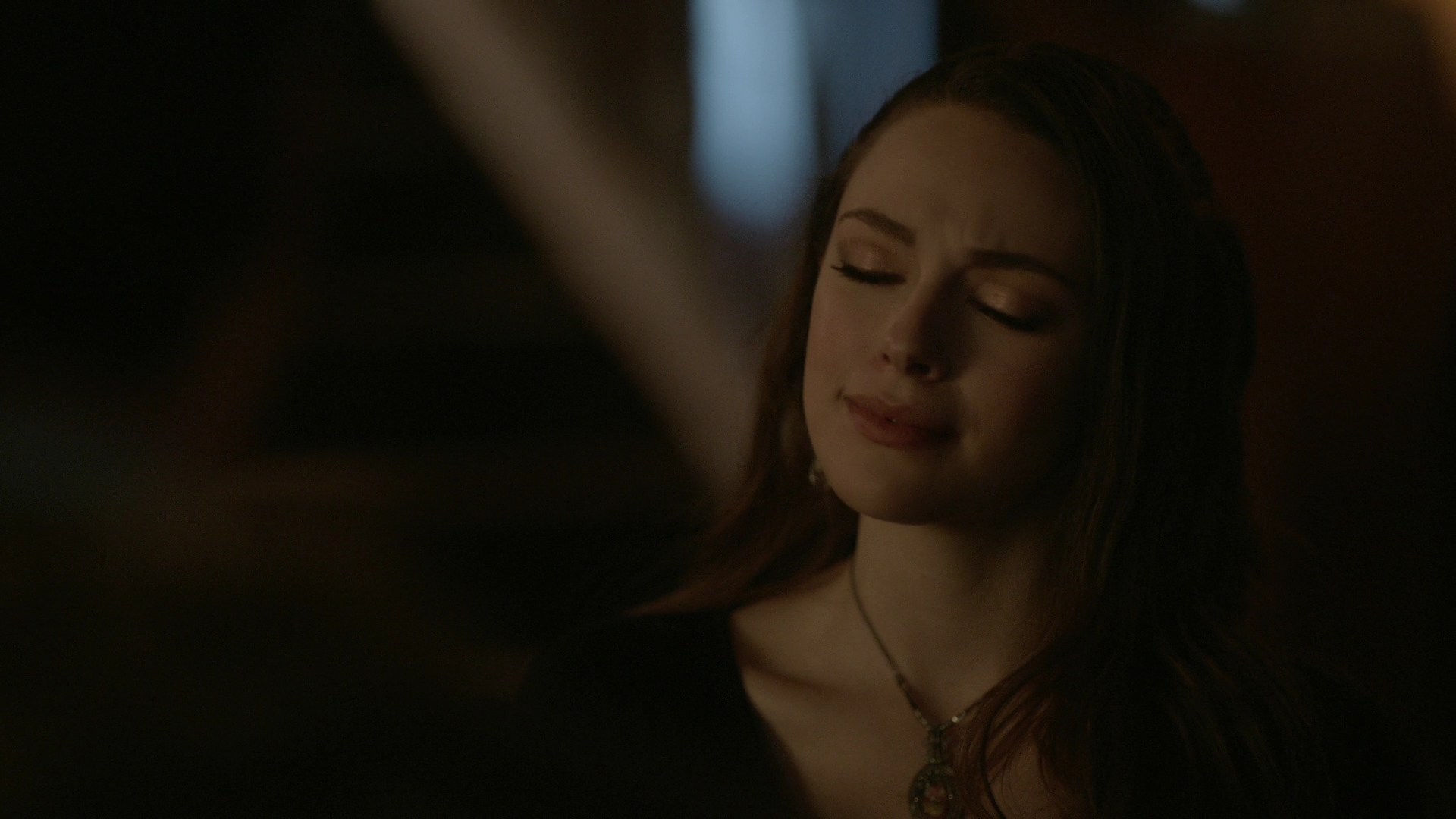 VampireDiariesWorld-dot-nl_Legacies3x11YouCantRunFromWhoYouAre2419.jpg