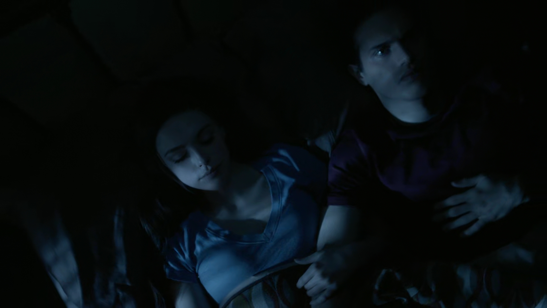 VampireDiariesWorld-dot-nl_Legacies3x12IWasMadeToLoveYou0003.jpg
