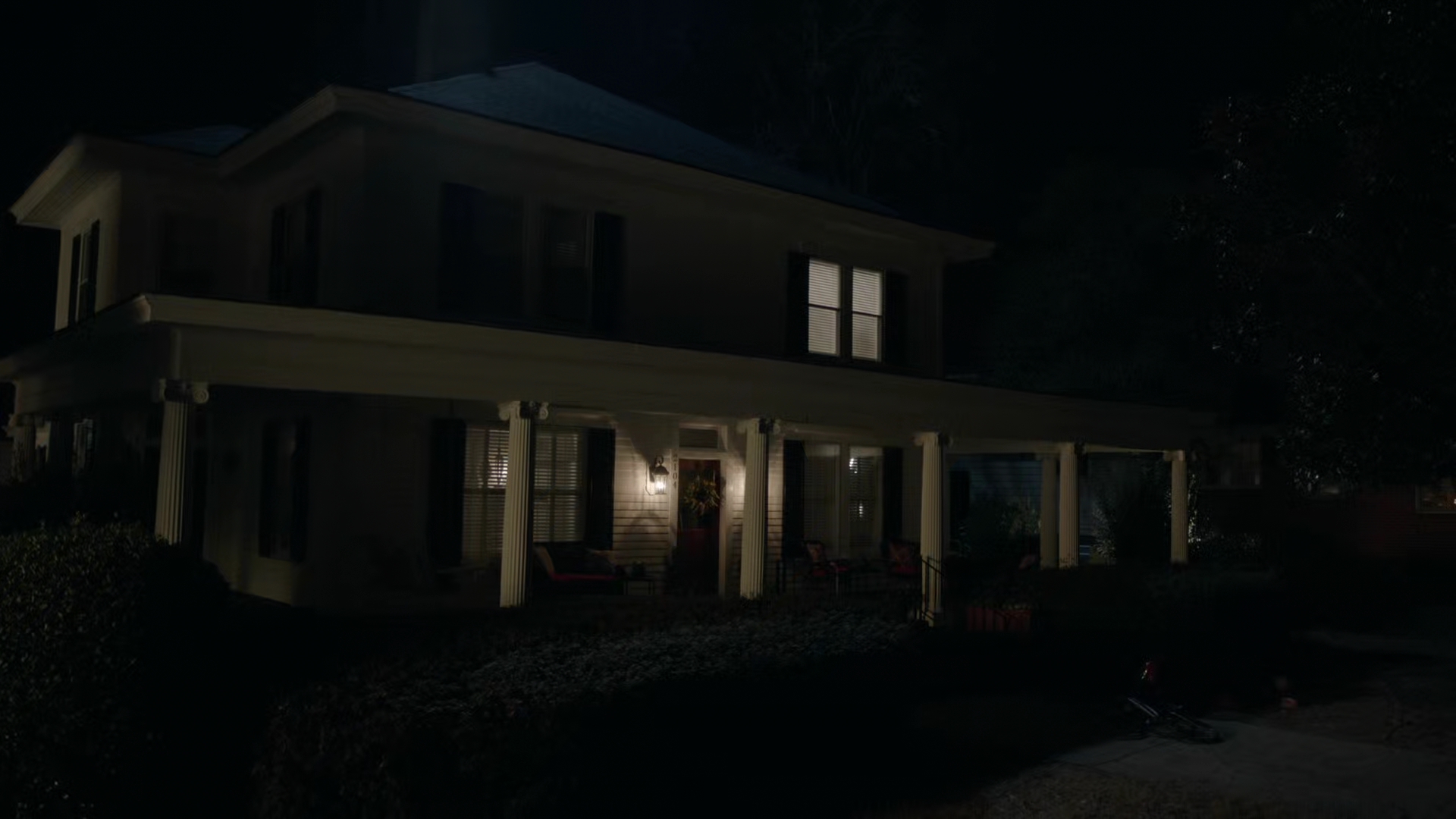 VampireDiariesWorld-dot-nl_Legacies3x12IWasMadeToLoveYou0101.jpg