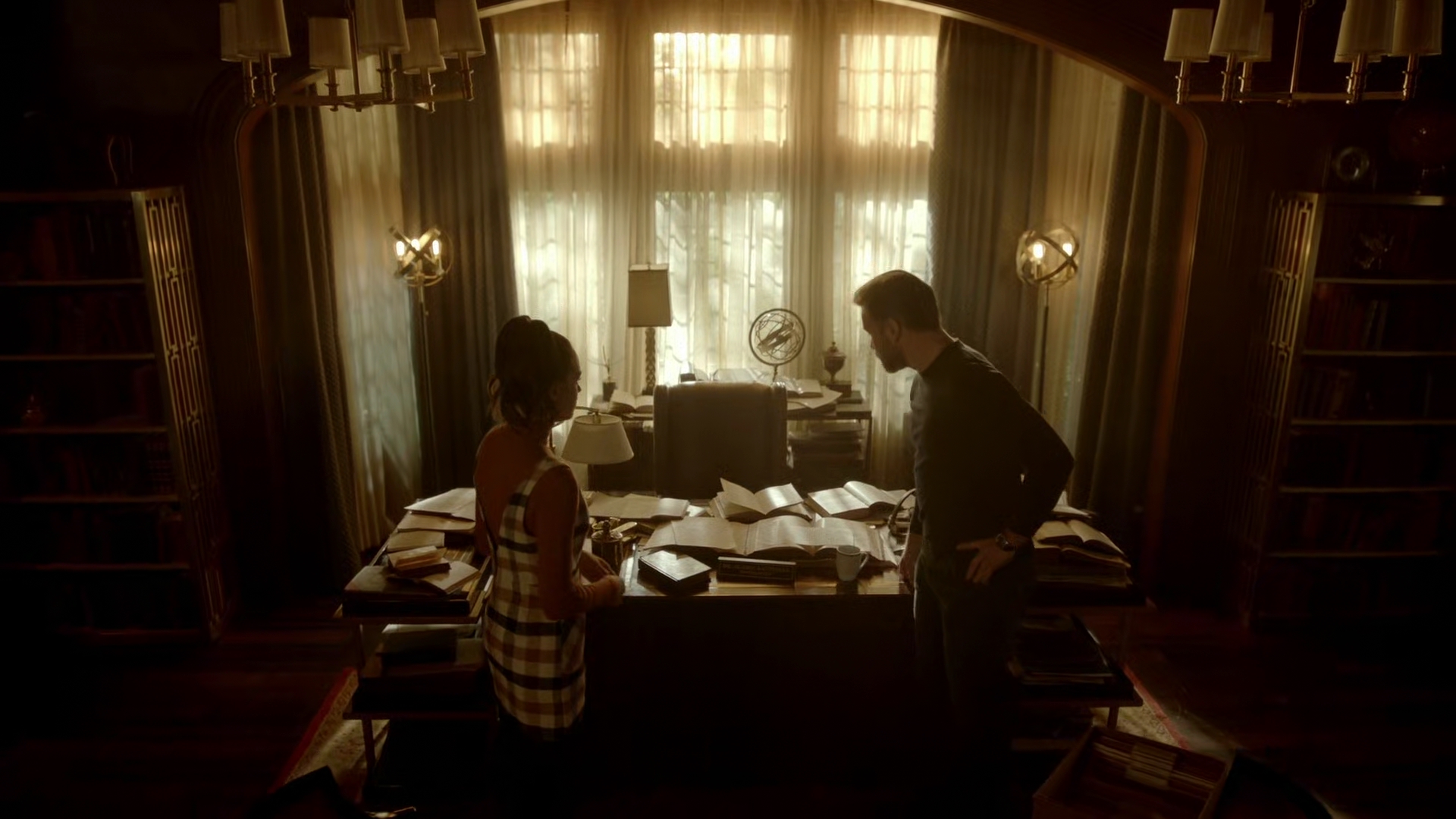VampireDiariesWorld-dot-nl_Legacies3x12IWasMadeToLoveYou0159.jpg