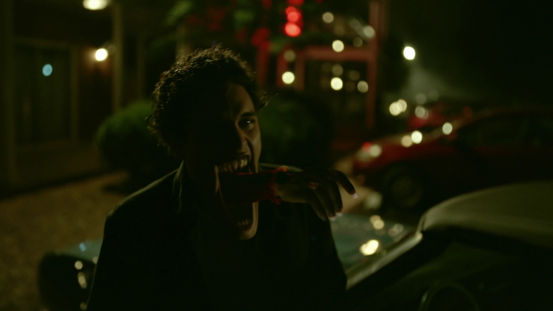 VampireDiariesWorld-dot-nl_Legacies3x16FatesABitchIsntIt1905.jpg