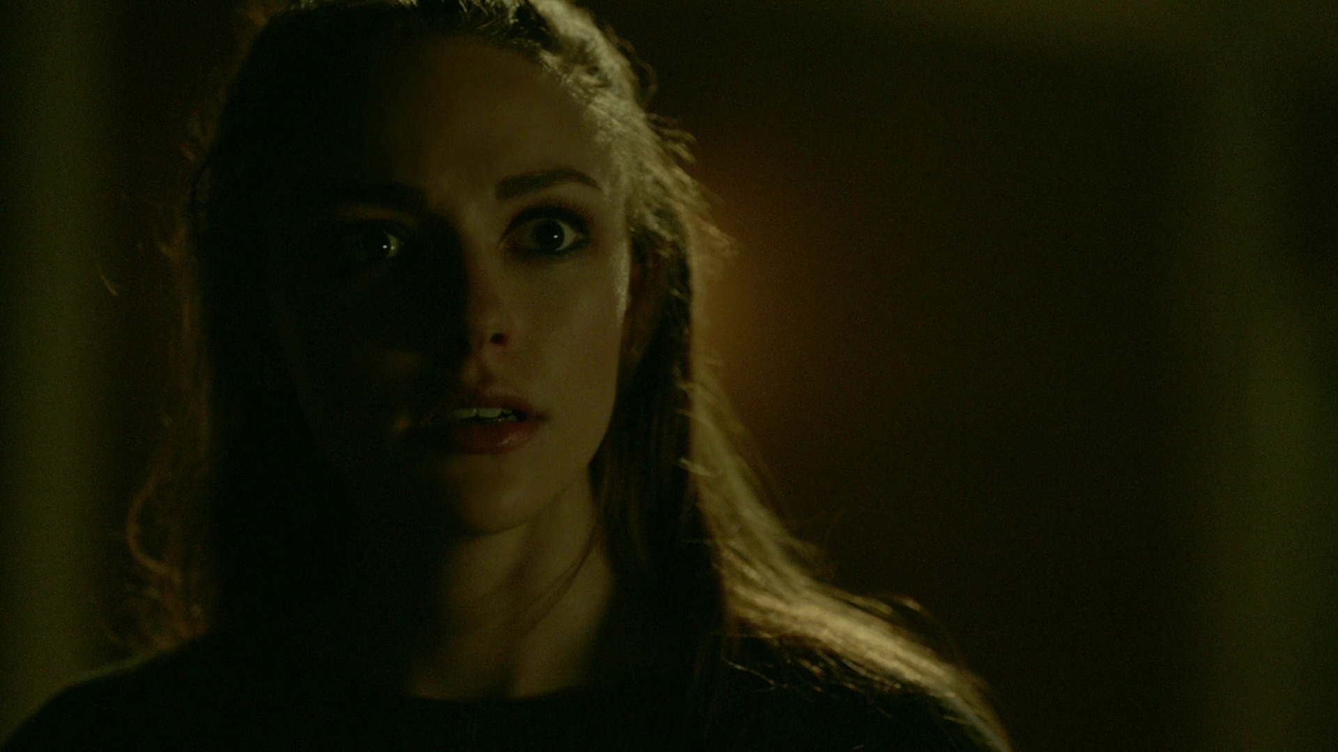 VampireDiariesWorld-dot-nl_Legacies3x16FatesABitchIsntIt1939.jpg