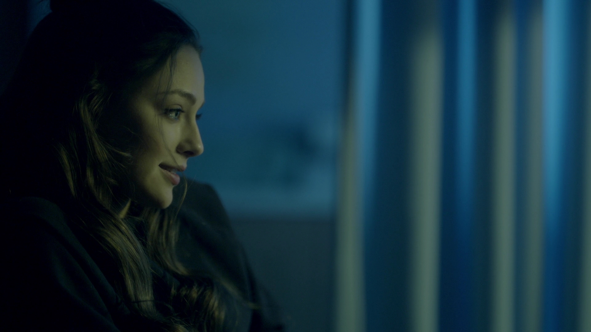 VampireDiariesWorld-dot-nl_Legacies3x16FatesABitchIsntIt1981.jpg