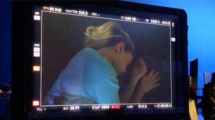 4x02-007.jpg