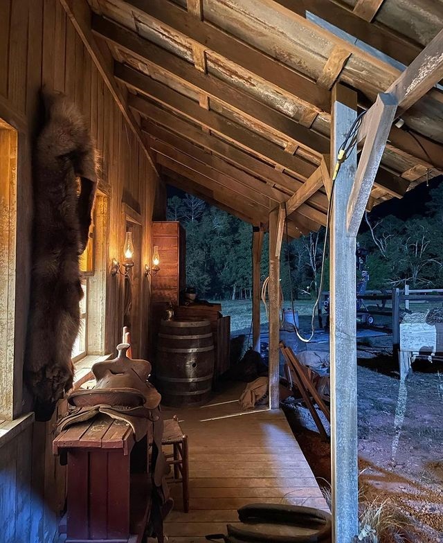 4x07-009.jpg 4x07-009.jpg