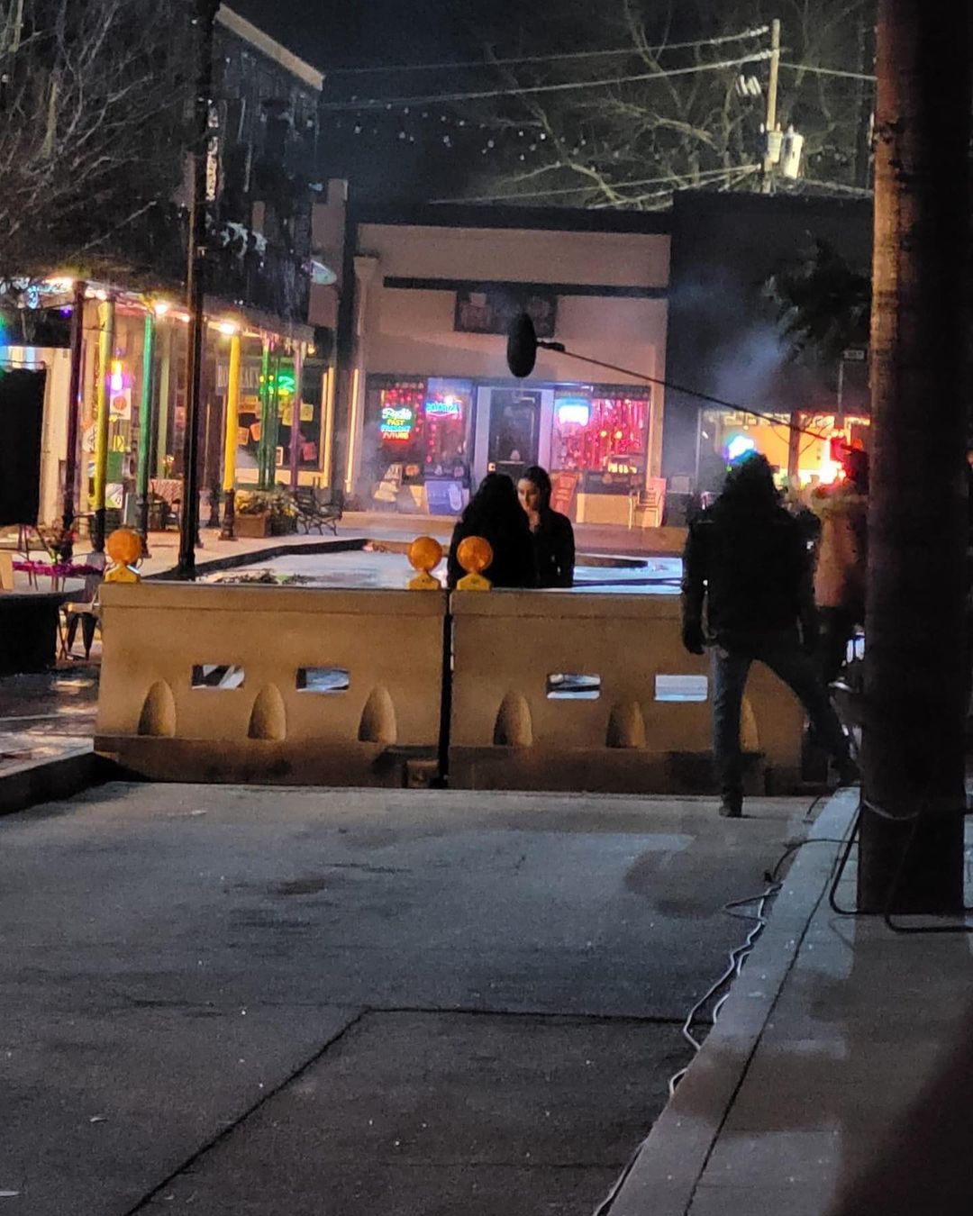 4x15-012.jpg 4x15-012.jpg