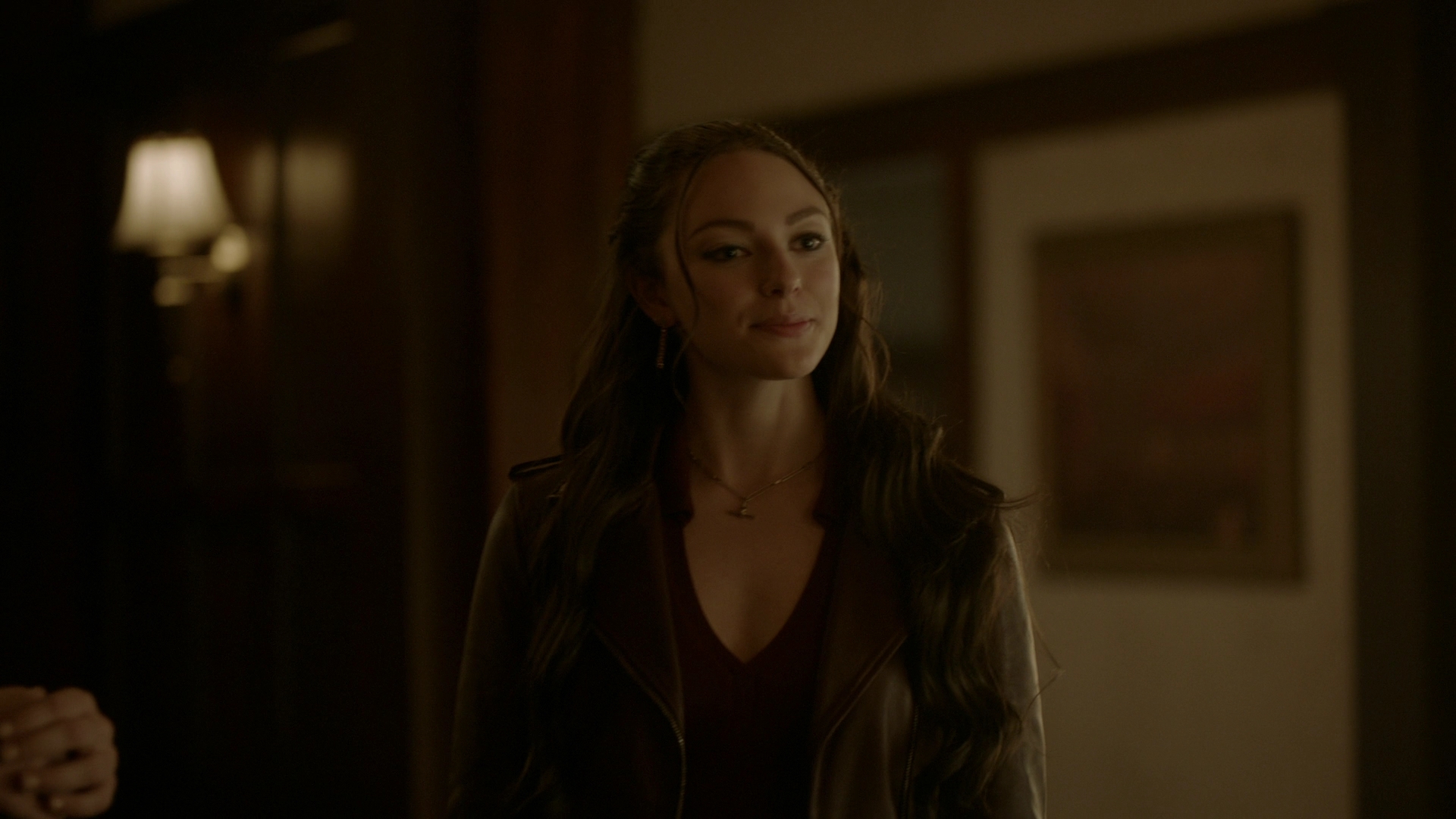 VampireDiariesWorld-dot-nl_Legacies4x16IWouldntBeStandingHereIfItWerentForYou1540.jpg VampireDiariesWorld-dot-nl_Legacies4x16IWouldntBeStandingHereIfItWerentForYou1540.jpg