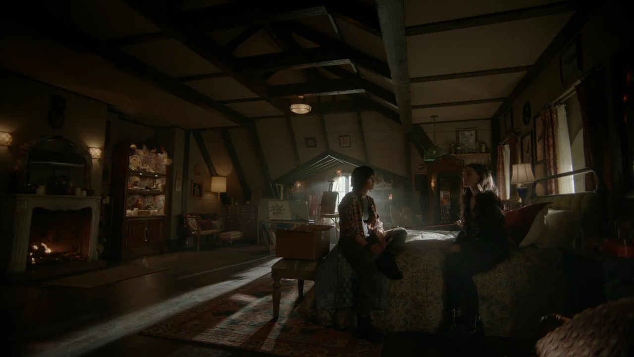 VampireDiariesWorld-dot-nl_Legacies4x20JustDontBeAStrangerOkay0134.jpg VampireDiariesWorld-dot-nl_Legacies4x20JustDontBeAStrangerOkay0134.jpg