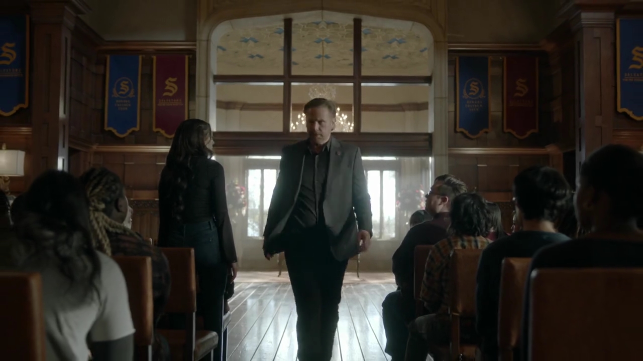 VampireDiariesWorld-dot-nl_Legacies4x20JustDontBeAStrangerOkay0213.jpg VampireDiariesWorld-dot-nl_Legacies4x20JustDontBeAStrangerOkay0213.jpg