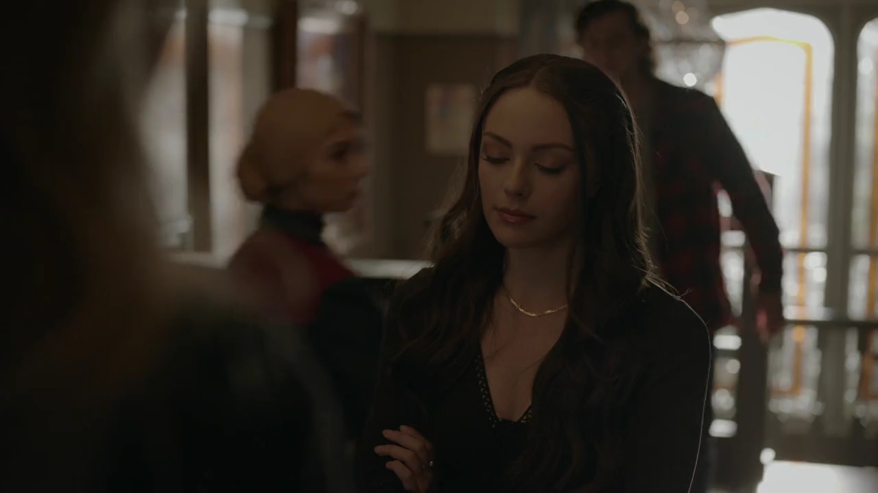 VampireDiariesWorld-dot-nl_Legacies4x20JustDontBeAStrangerOkay0989.jpg