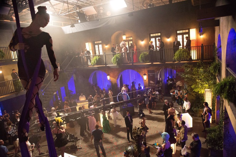 1x03-002.jpg