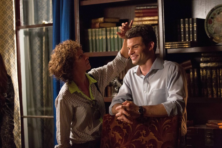 1x05-006.jpg