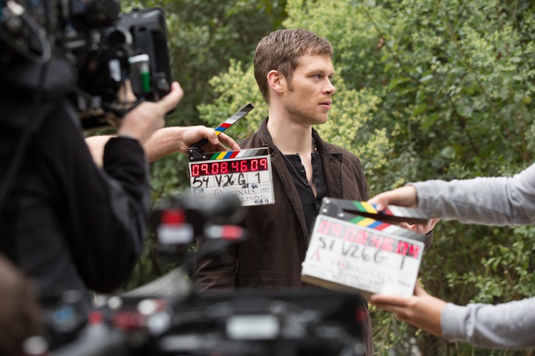 1x07-011.jpg