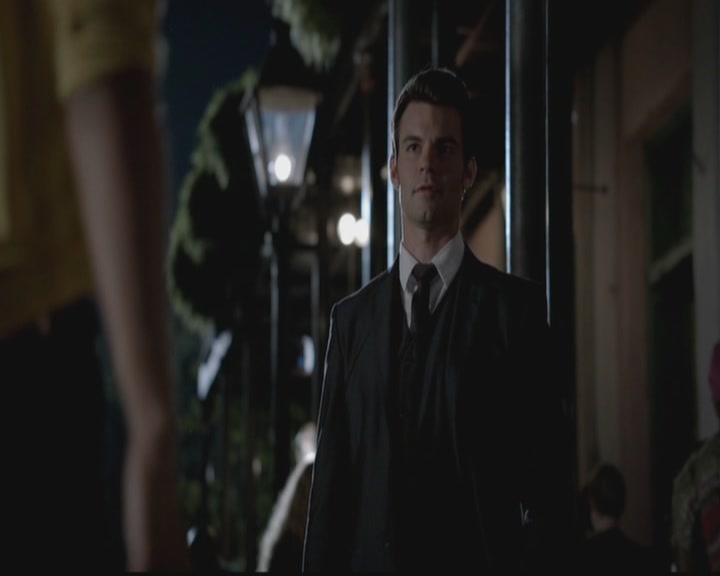 VampireDiariesWorld-dot-org_TheOriginals1x01AlwaysandForever0306.jpg