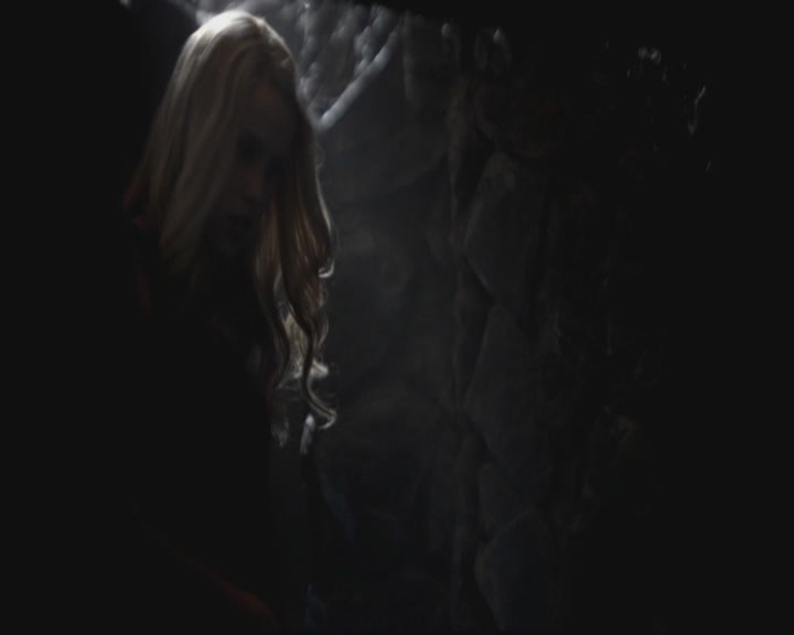 VampireDiariesWorld-dot-org_TheOriginals1x02HouseOfTheRisingSun0405.jpg VampireDiariesWorld-dot-org_TheOriginals1x02HouseOfTheRisingSun0405.jpg