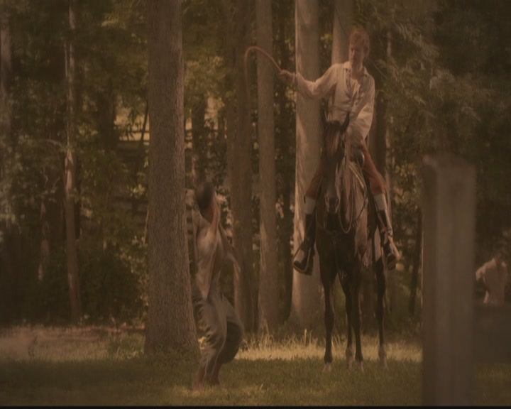 VampireDiariesWorld-dot-org_TheOriginals1x02HouseOfTheRisingSun0666.jpg VampireDiariesWorld-dot-org_TheOriginals1x02HouseOfTheRisingSun0666.jpg