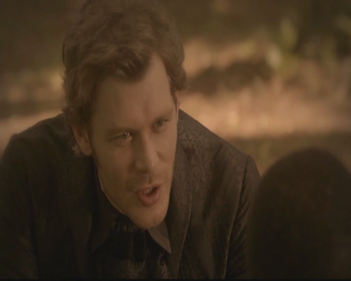 VampireDiariesWorld-dot-org_TheOriginals1x02HouseOfTheRisingSun0702.jpg