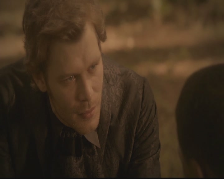 VampireDiariesWorld-dot-org_TheOriginals1x02HouseOfTheRisingSun0705.jpg