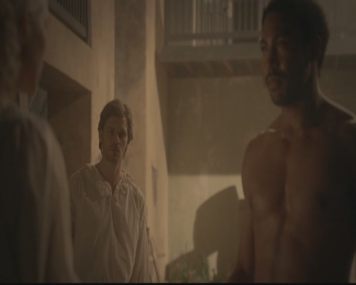 VampireDiariesWorld-dot-org_TheOriginals1x02HouseOfTheRisingSun1044.jpg VampireDiariesWorld-dot-org_TheOriginals1x02HouseOfTheRisingSun1044.jpg