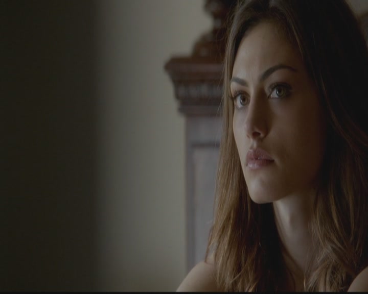 VampireDiariesWorld-dot-org_TheOriginals1x02HouseOfTheRisingSun2133.jpg