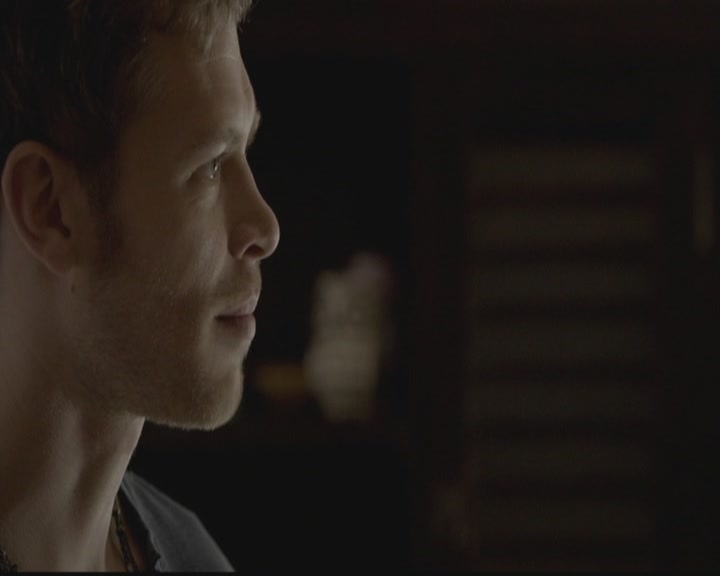 VampireDiariesWorld-dot-org_TheOriginals1x02HouseOfTheRisingSun2150.jpg