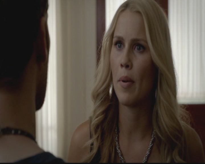 VampireDiariesWorld-dot-org_TheOriginals1x02HouseOfTheRisingSun2241.jpg VampireDiariesWorld-dot-org_TheOriginals1x02HouseOfTheRisingSun2241.jpg