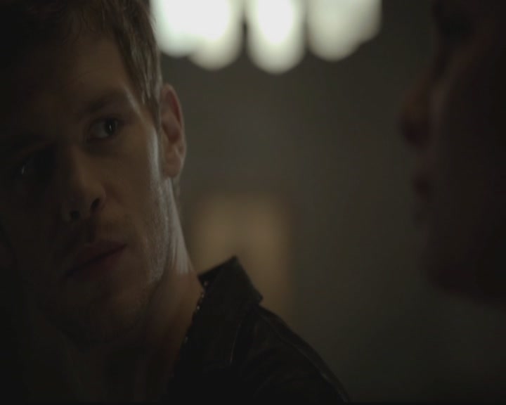 VampireDiariesWorld-dot-org_TheOriginals1x04GirlInNewOrleans1305.jpg