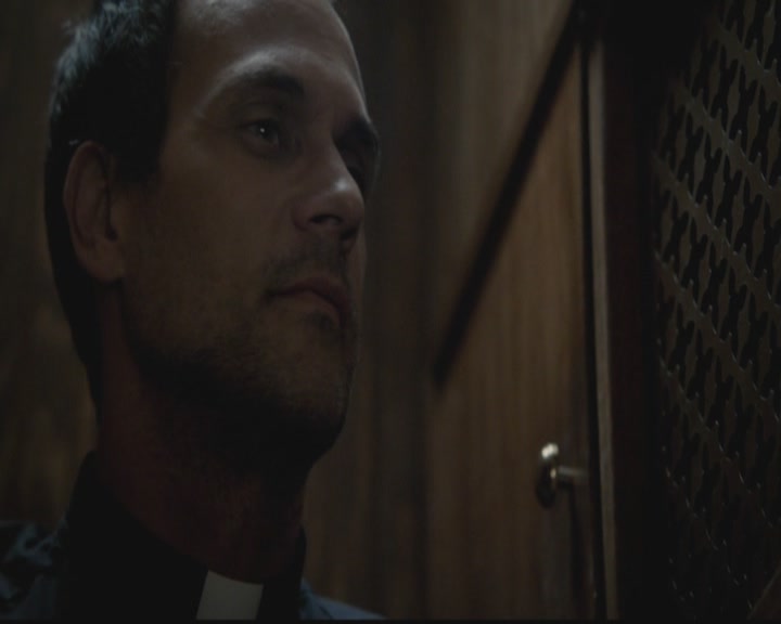 VampireDiariesWorld-dot-org_TheOriginals1x06FruitsOfThePoisonedTree0497.jpg