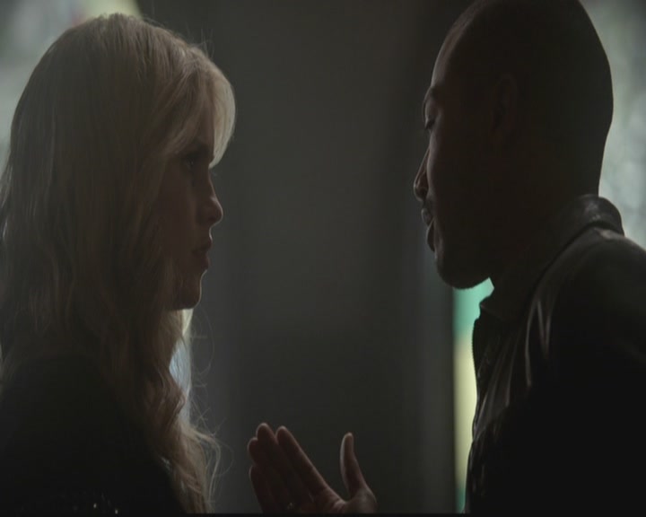 VampireDiariesWorld-dot-org_TheOriginals1x07Bloodletting0842.jpg