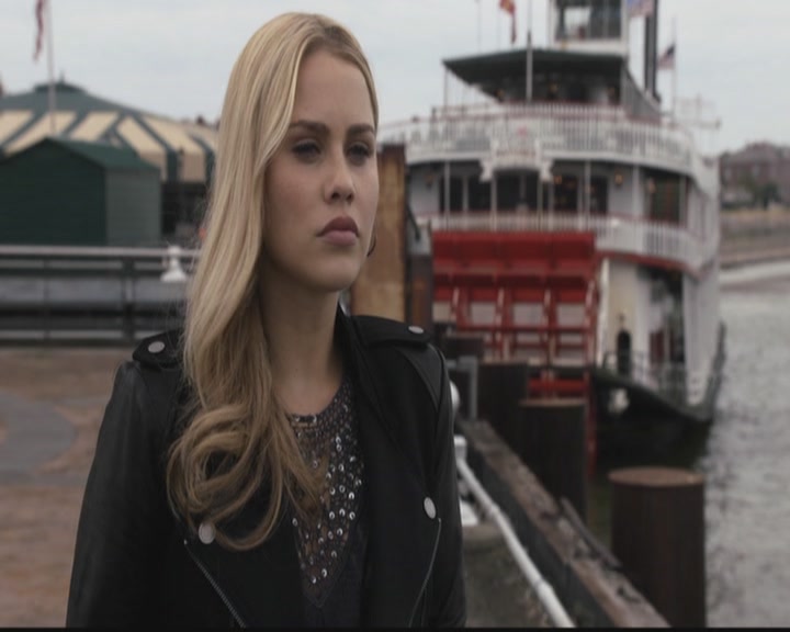VampireDiariesWorld-dot-org_TheOriginals1x08TheRiverInReverse0056.jpg