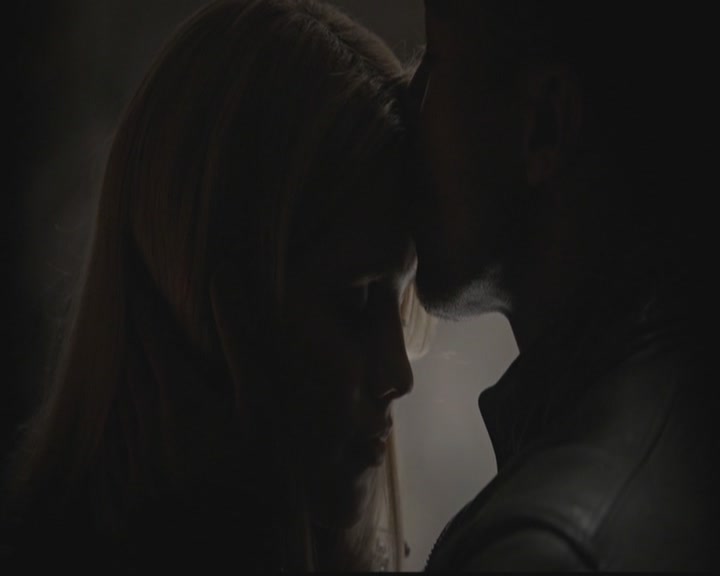 VampireDiariesWorld-dot-org_TheOriginals1x08TheRiverInReverse0670.jpg