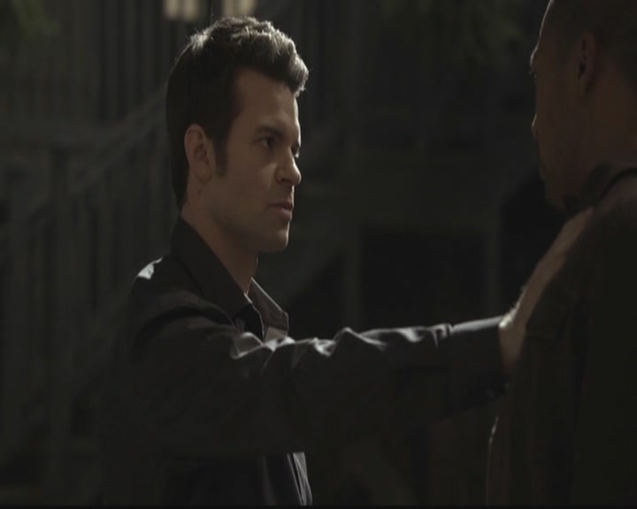 VampireDiariesWorld-dot-org_TheOriginals1x11ApresMoileDeluge0716.jpg