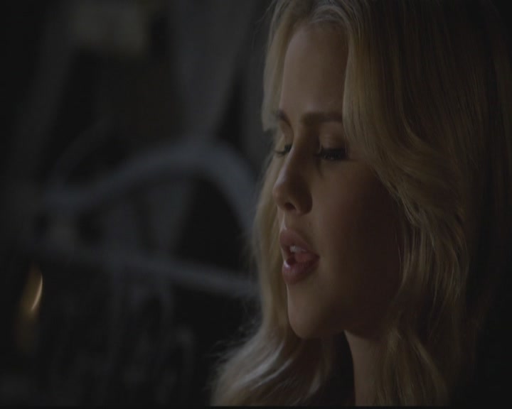 VampireDiariesWorld-dot-org_TheOriginals1x11ApresMoileDeluge2138.jpg