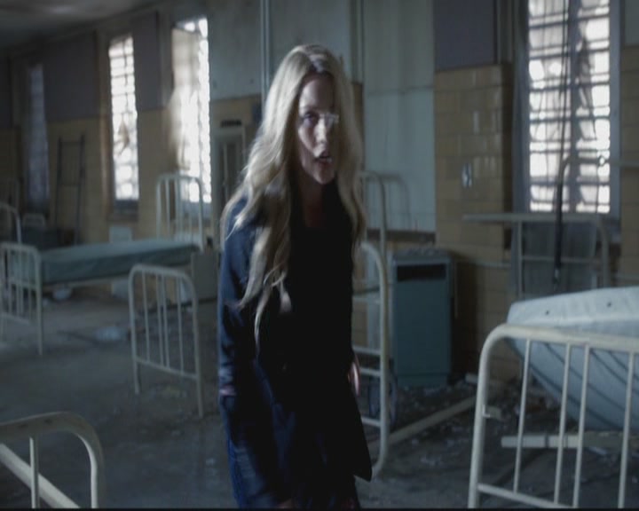 VampireDiariesWorld-dot-org_TheOriginals1x4LongWayBackFromHell0098.jpg