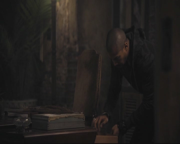 VampireDiariesWorld-dot-org_TheOriginals1x4LongWayBackFromHell0477.jpg VampireDiariesWorld-dot-org_TheOriginals1x4LongWayBackFromHell0477.jpg