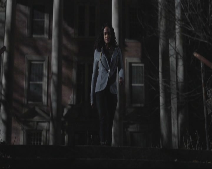 VampireDiariesWorld-dot-org_TheOriginals1x4LongWayBackFromHell2093.jpg