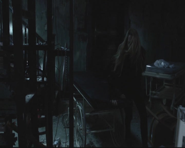 VampireDiariesWorld-dot-org_TheOriginals1x4LongWayBackFromHell2120.jpg