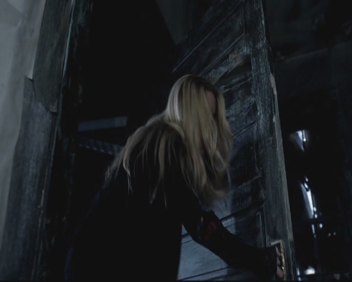 VampireDiariesWorld-dot-org_TheOriginals1x4LongWayBackFromHell2124.jpg