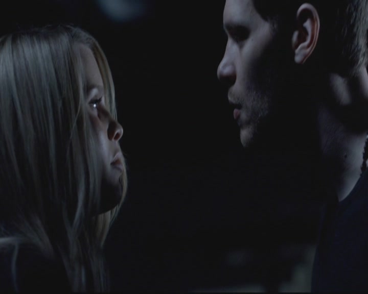 VampireDiariesWorld-dot-org_TheOriginals1x4LongWayBackFromHell2203.jpg