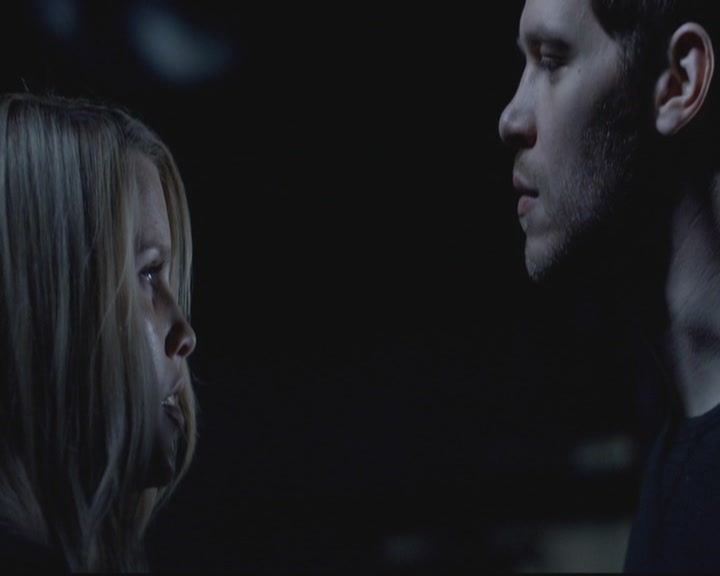 VampireDiariesWorld-dot-org_TheOriginals1x4LongWayBackFromHell2208.jpg