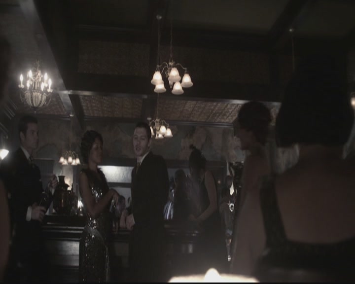 VampireDiariesWorld-dot-org_TheOriginals1x15LeGrandGuignol0064.jpg